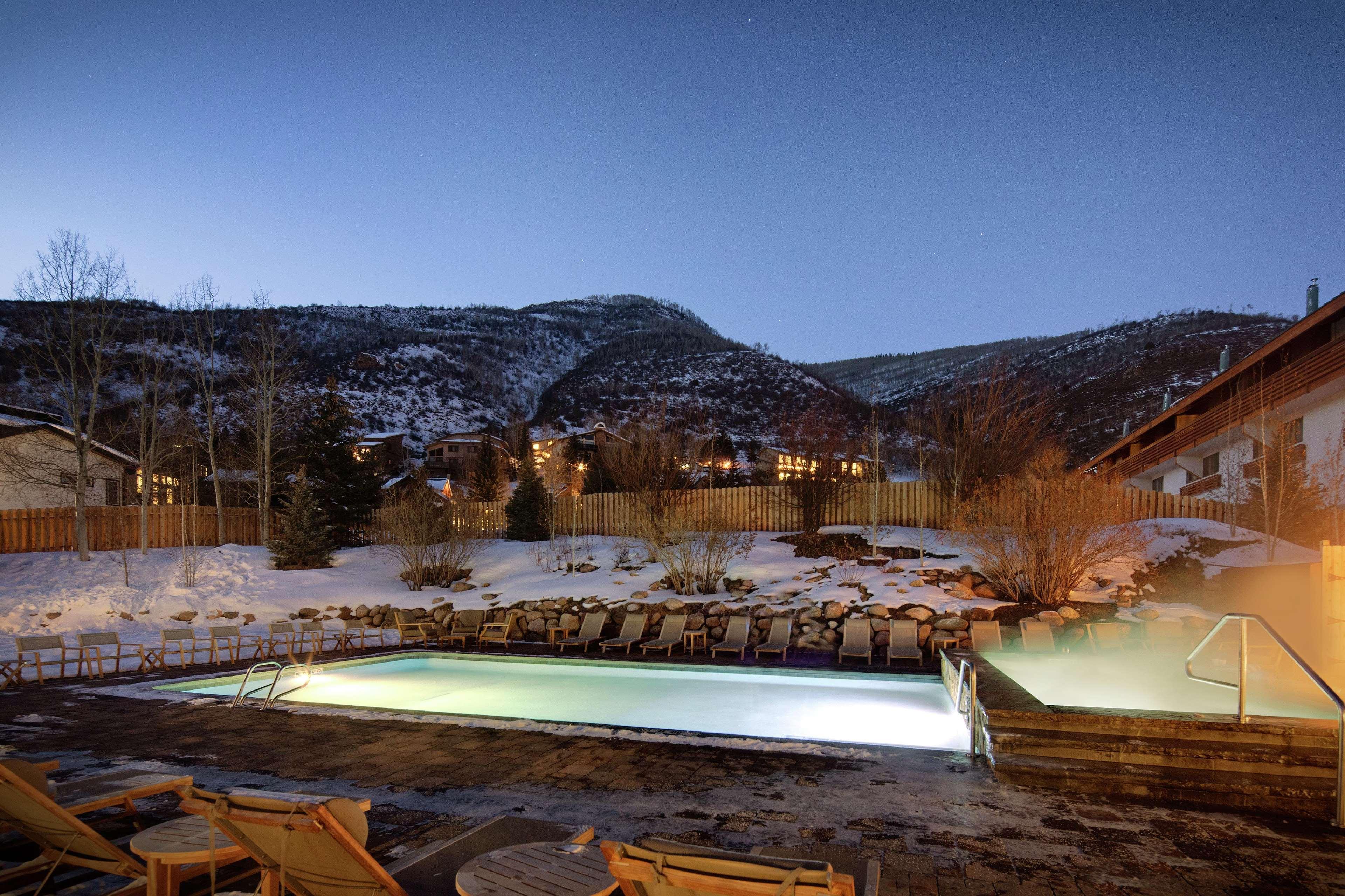 Highline Vail - A Doubletree By Hilton Hotell Exteriör bild