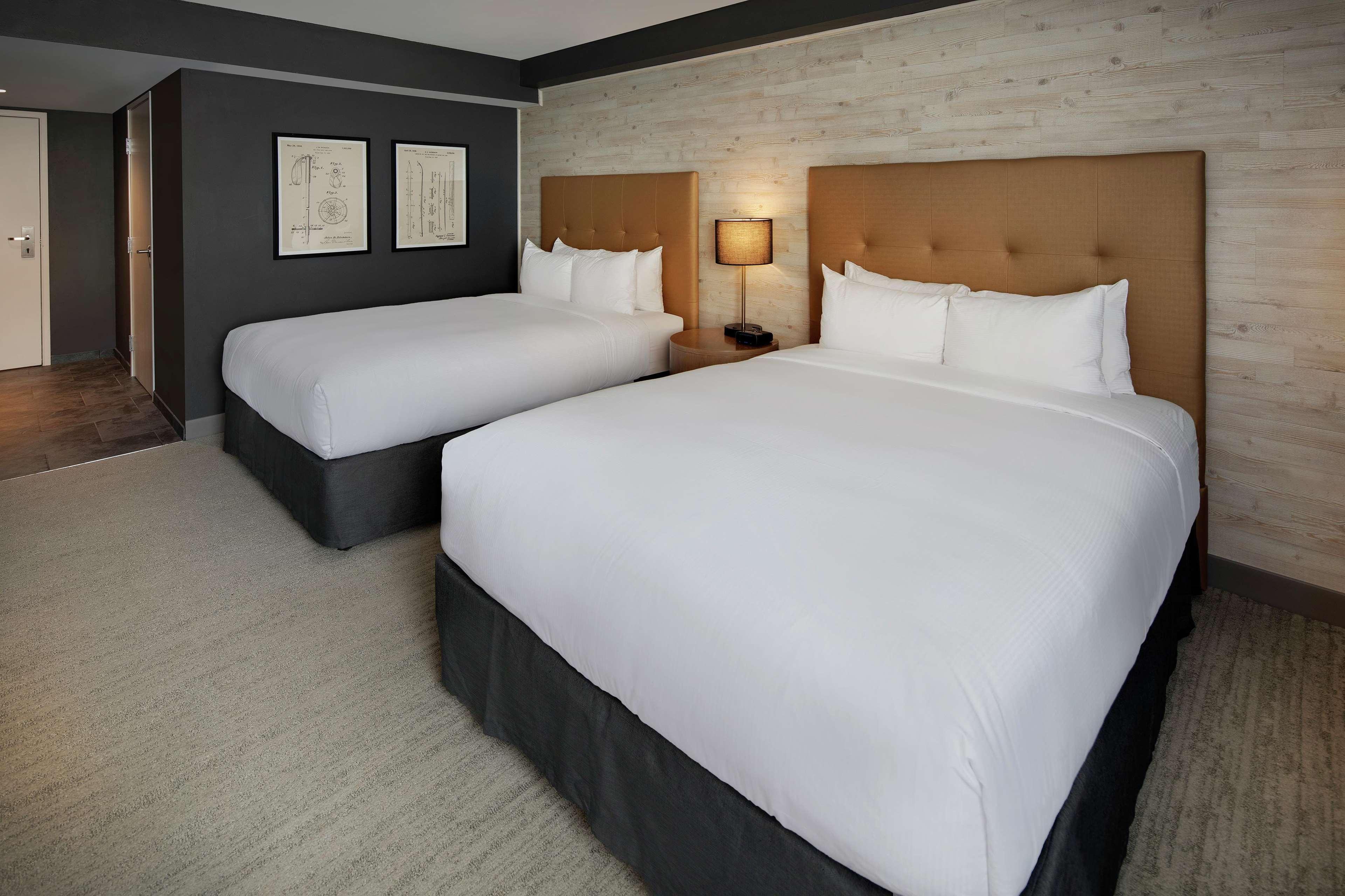 Highline Vail - A Doubletree By Hilton Hotell Exteriör bild