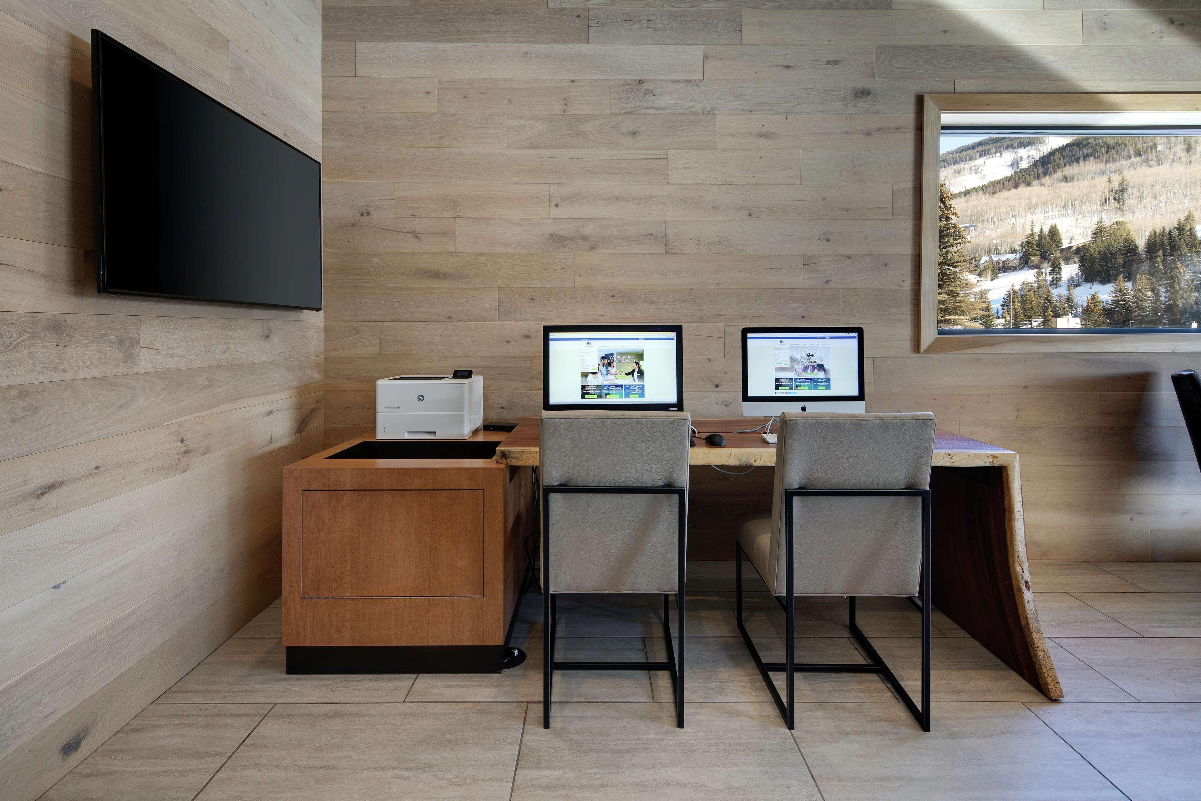 Highline Vail - A Doubletree By Hilton Hotell Exteriör bild