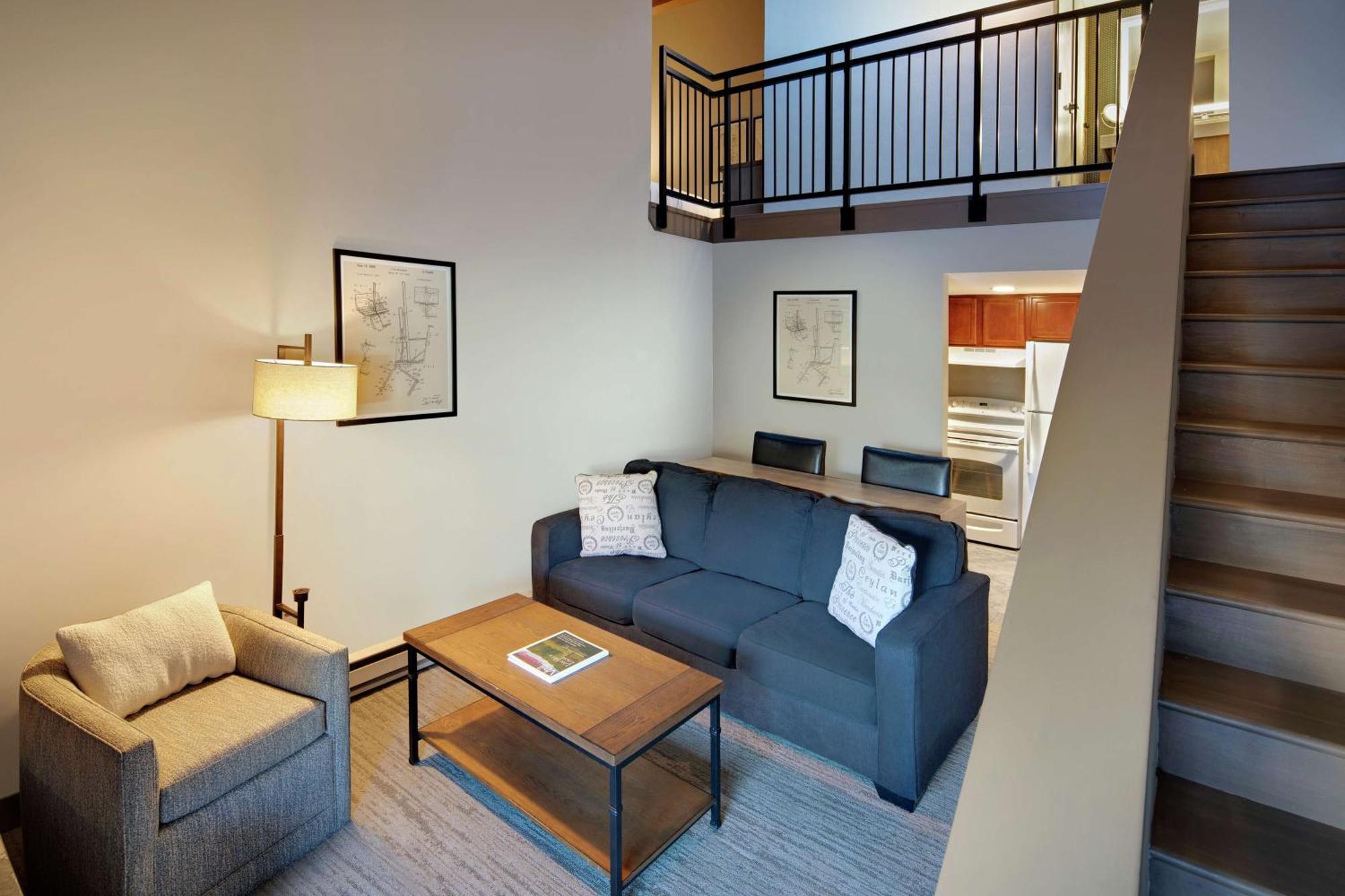 Highline Vail - A Doubletree By Hilton Hotell Exteriör bild