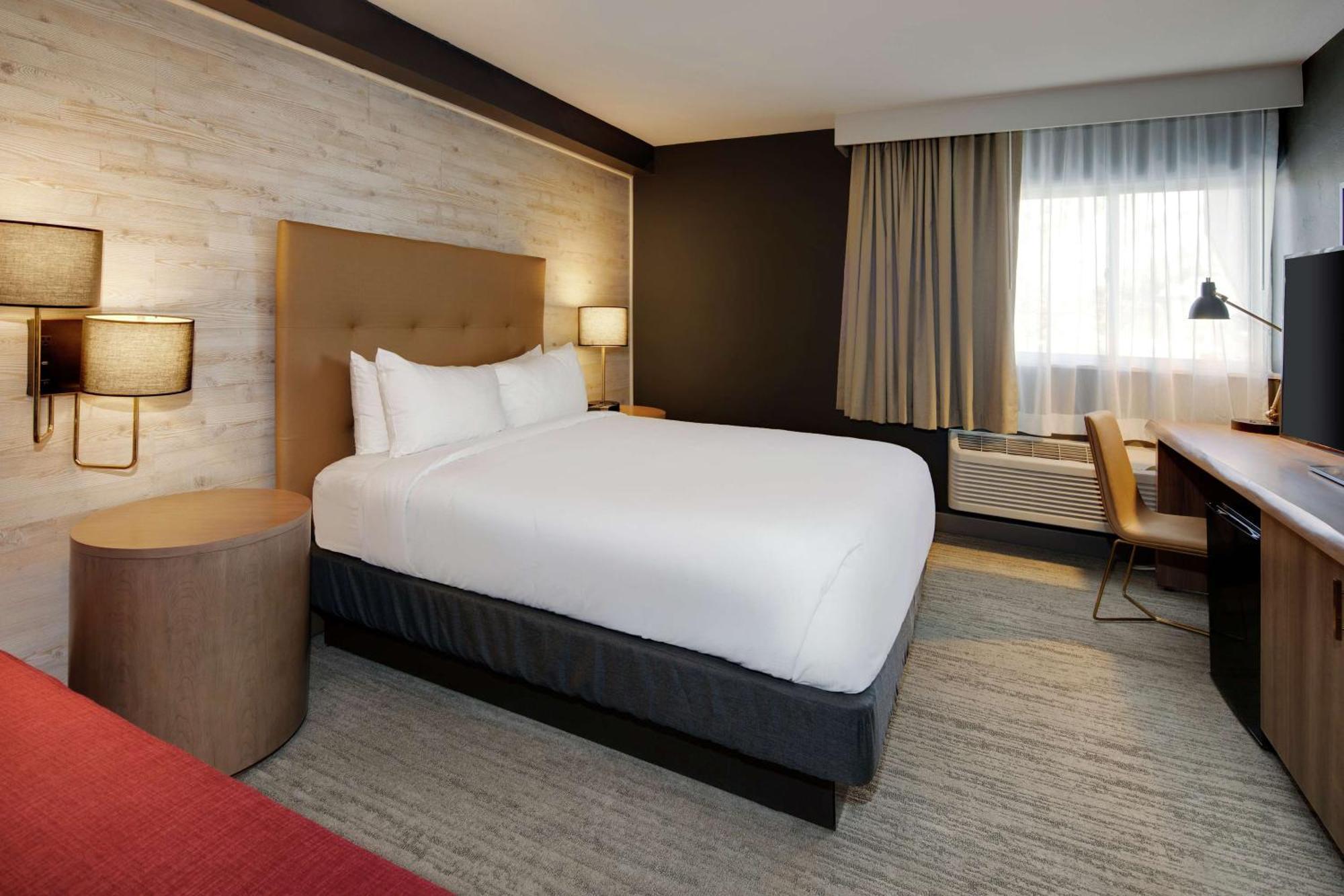 Highline Vail - A Doubletree By Hilton Hotell Exteriör bild